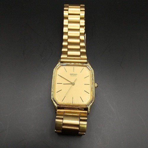 Seiko quartz - m8,